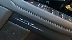 Land Rover Range Rover Evoque 2.0 D200 R-Dynamic HSE 5dr Auto Diesel Hatchback